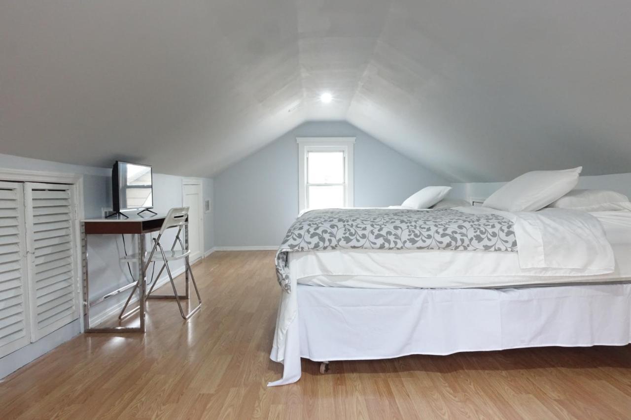 To Visit Nyc+hot Tub+ewr Airport+free Parking Holiday home Hillside